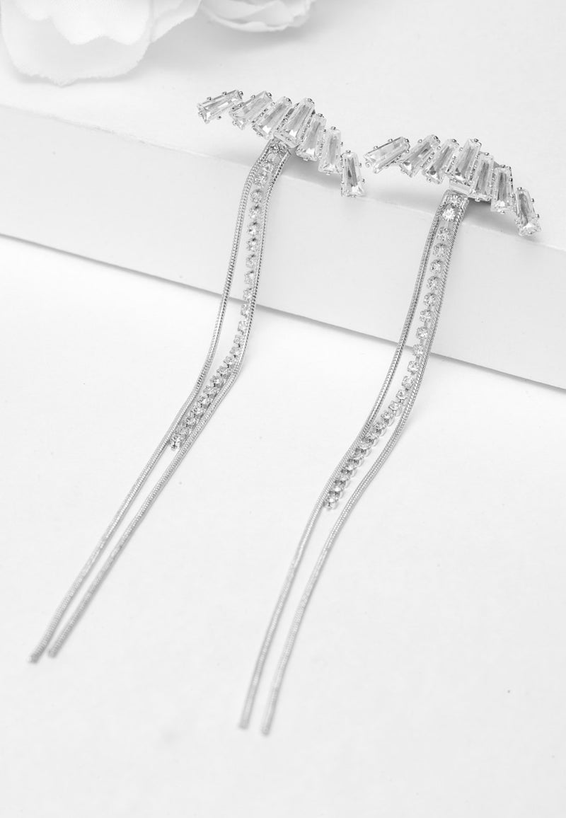 Lange Hängeohrringe mit Avantgarde-Paris-Silberkristall