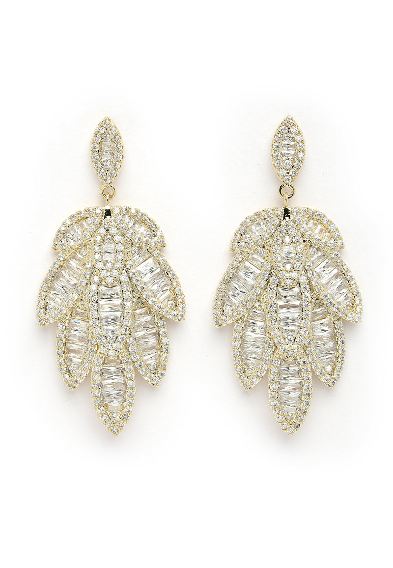 Ciúbach Zirconia Willow Leaf Dangle Earrings