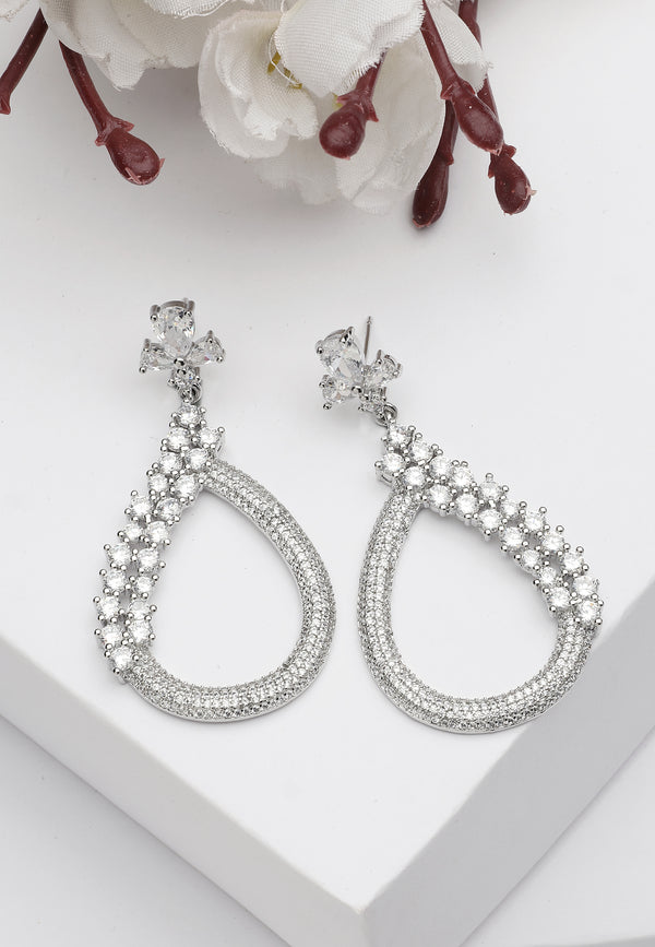 Diva Sparkling Almond Shape Earrings