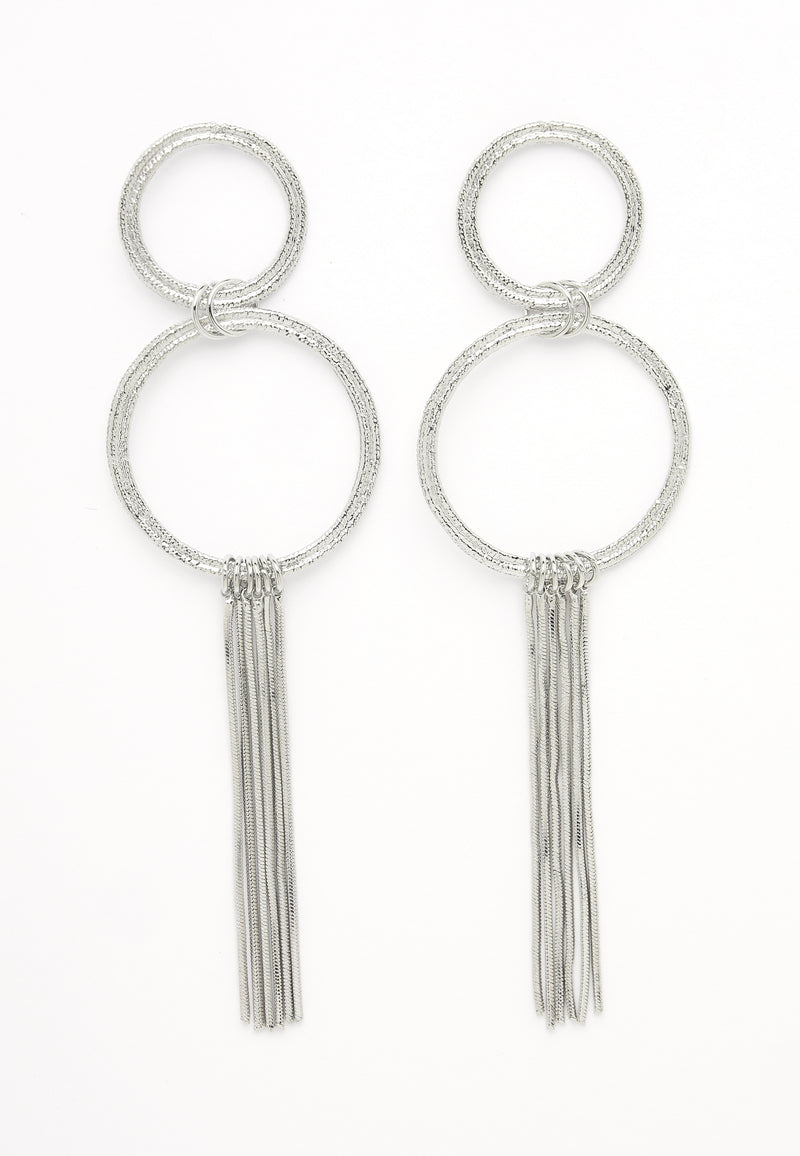 Elegant Circular Fringe Earrings In Silver