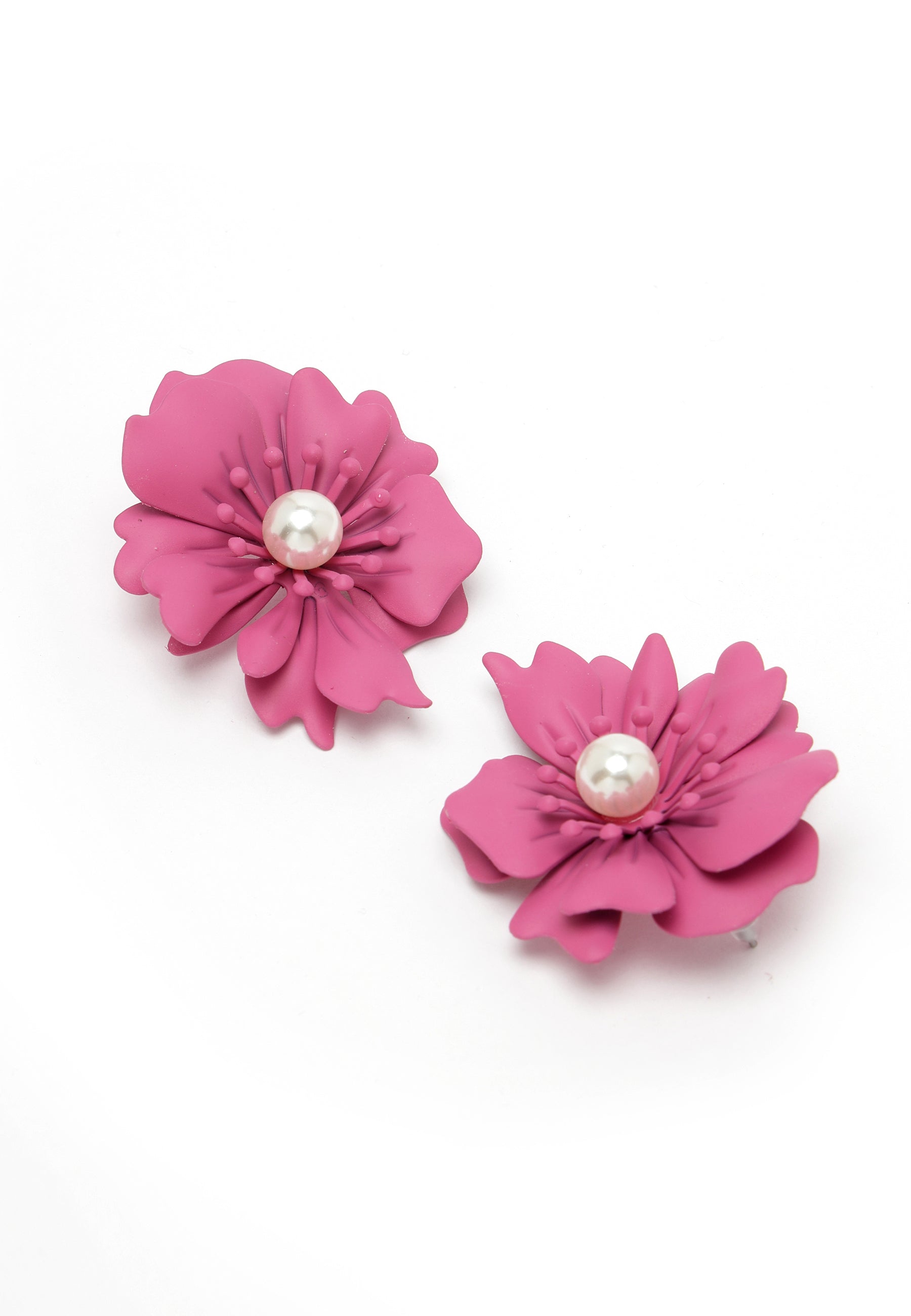 Avant-Garde Paris Floral Pearl Stud Earrings In Mottled Pink