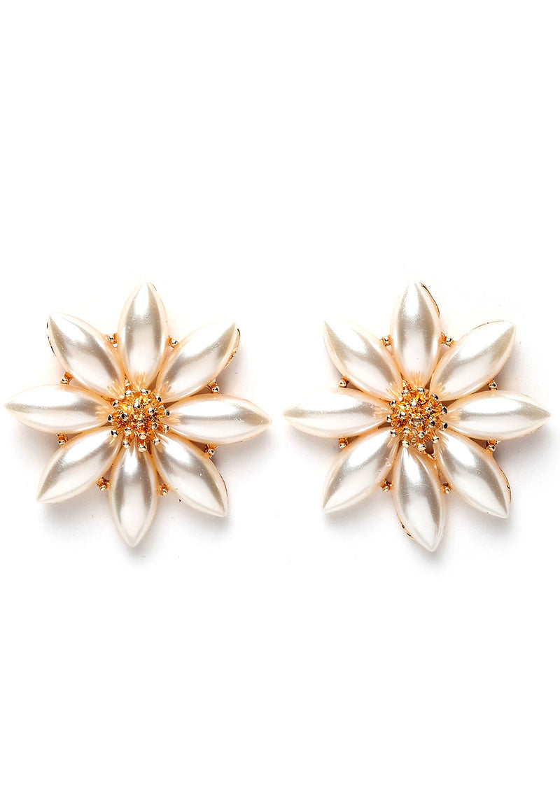 Boucles d'oreilles à tige en perles florales dorées