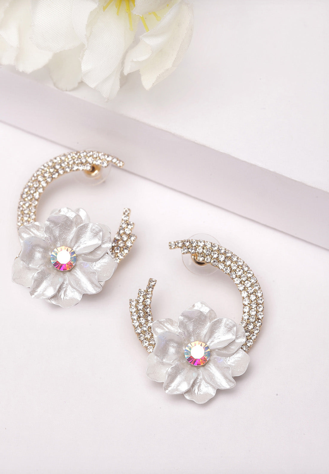 Avant-Garde Paris White Floral Crystal Stud Earrings