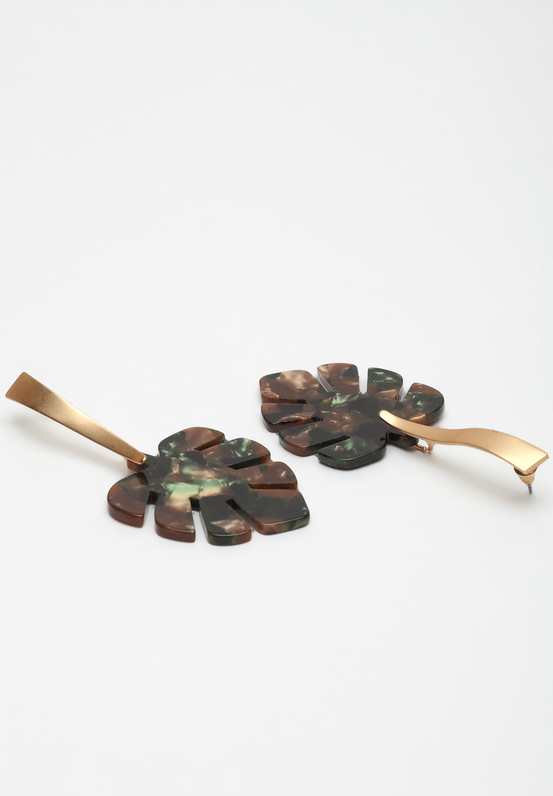Multi-colored leaf Metallic Earrings
