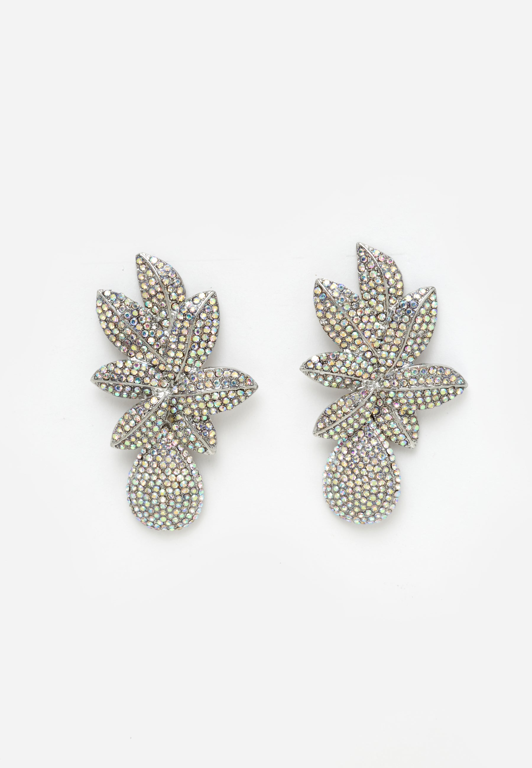 Boucles d'oreilles pendantes de luxe à feuilles cristallisées