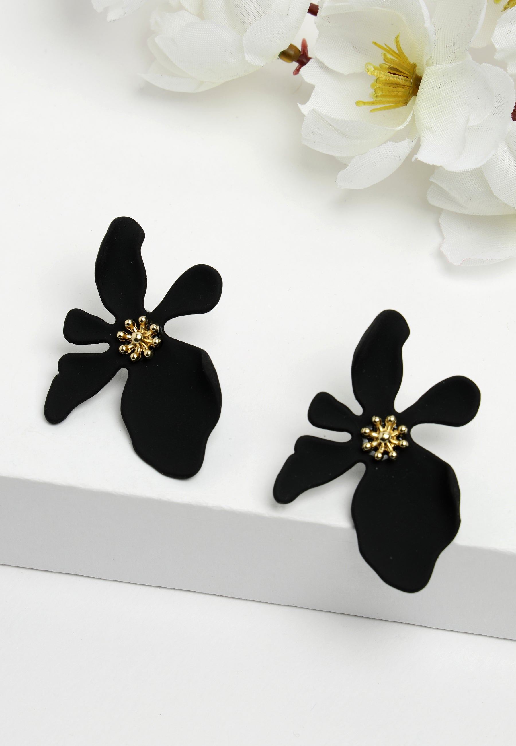Avant-Garde Paris Beautifully Crafted Floral Earrings