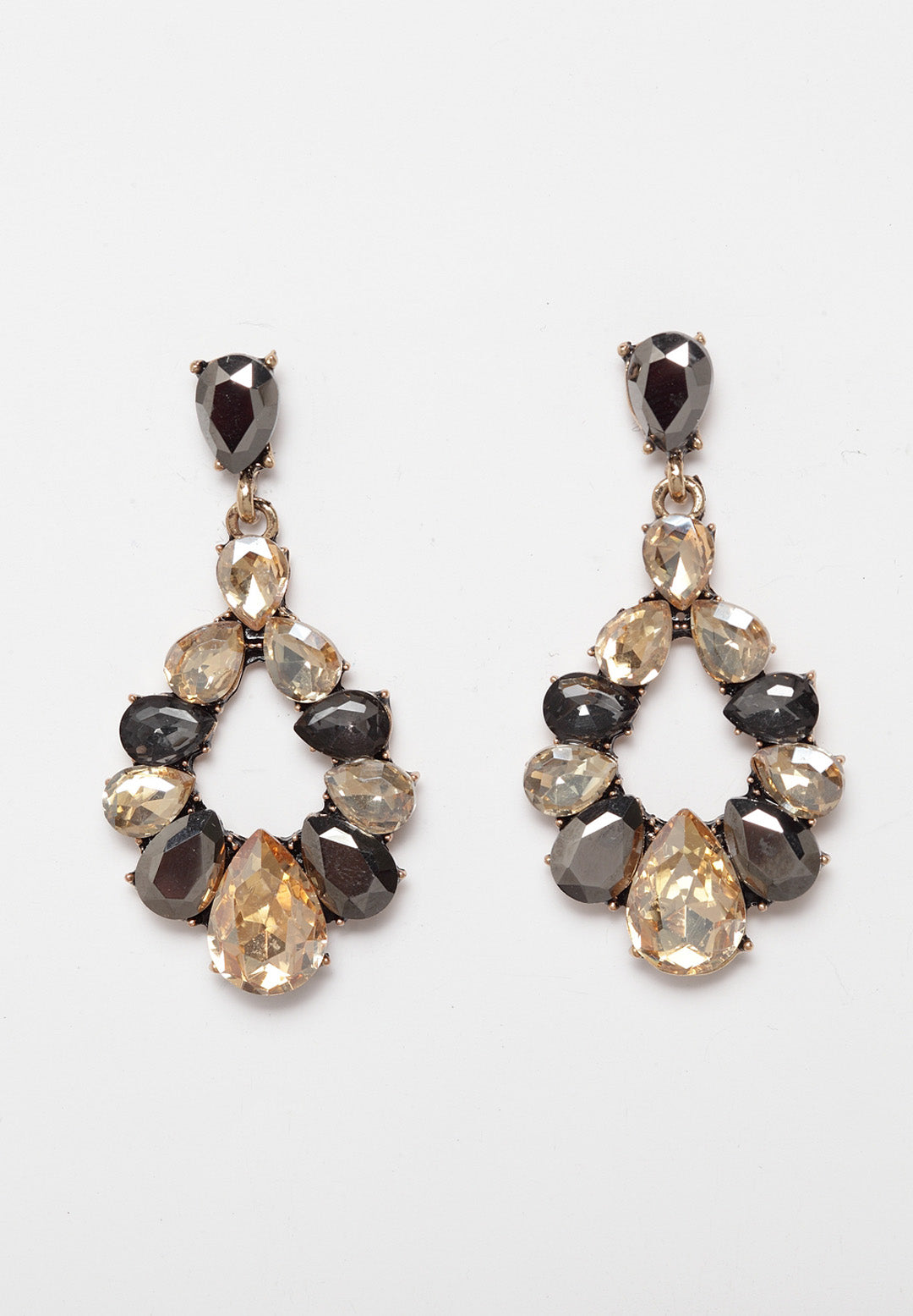 Avant-Garde Paris Classic Mysterious Crystal Dangle Earrings