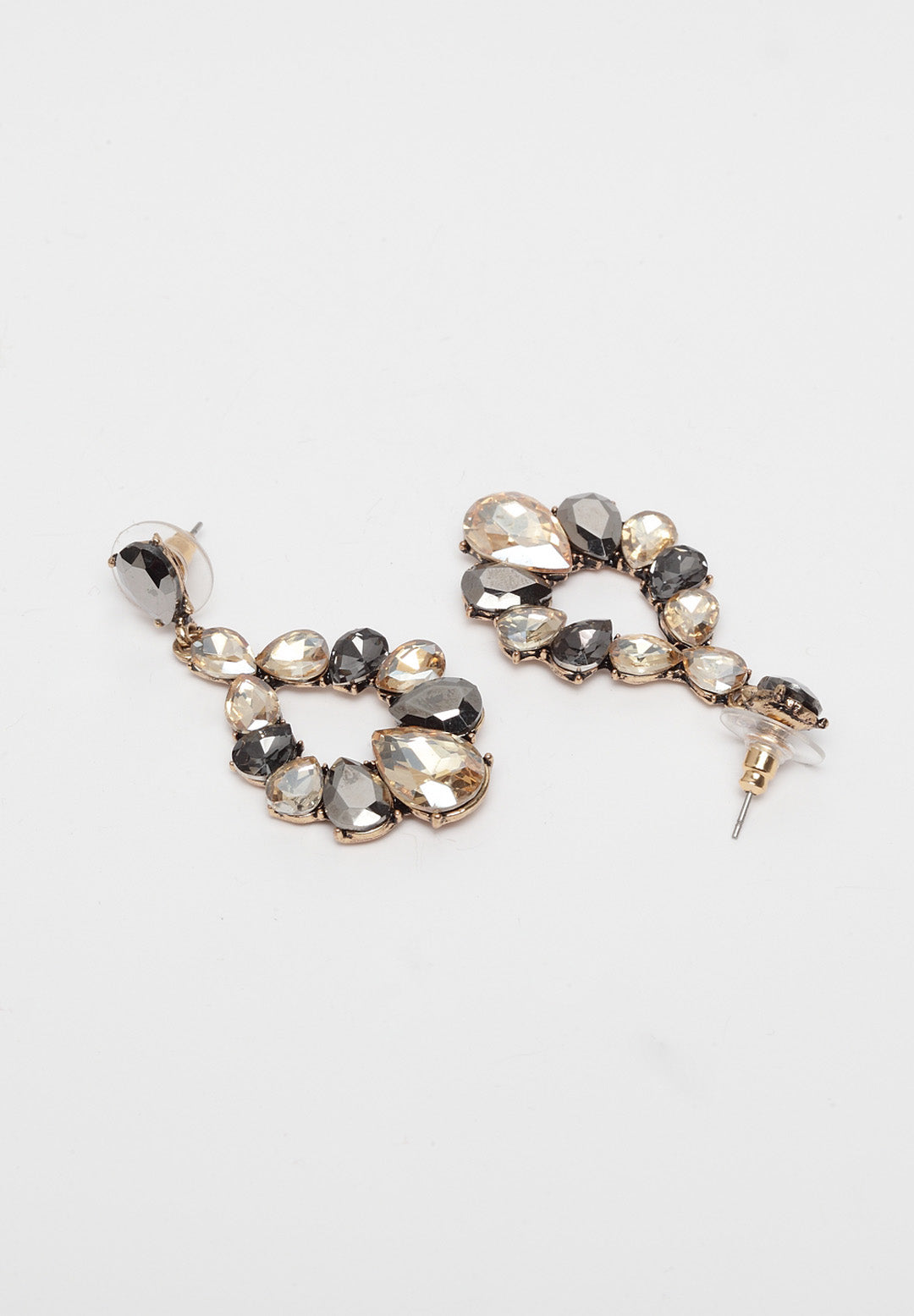 Avant-Garde Paris Classic Mysterious Crystal Dangle Earrings